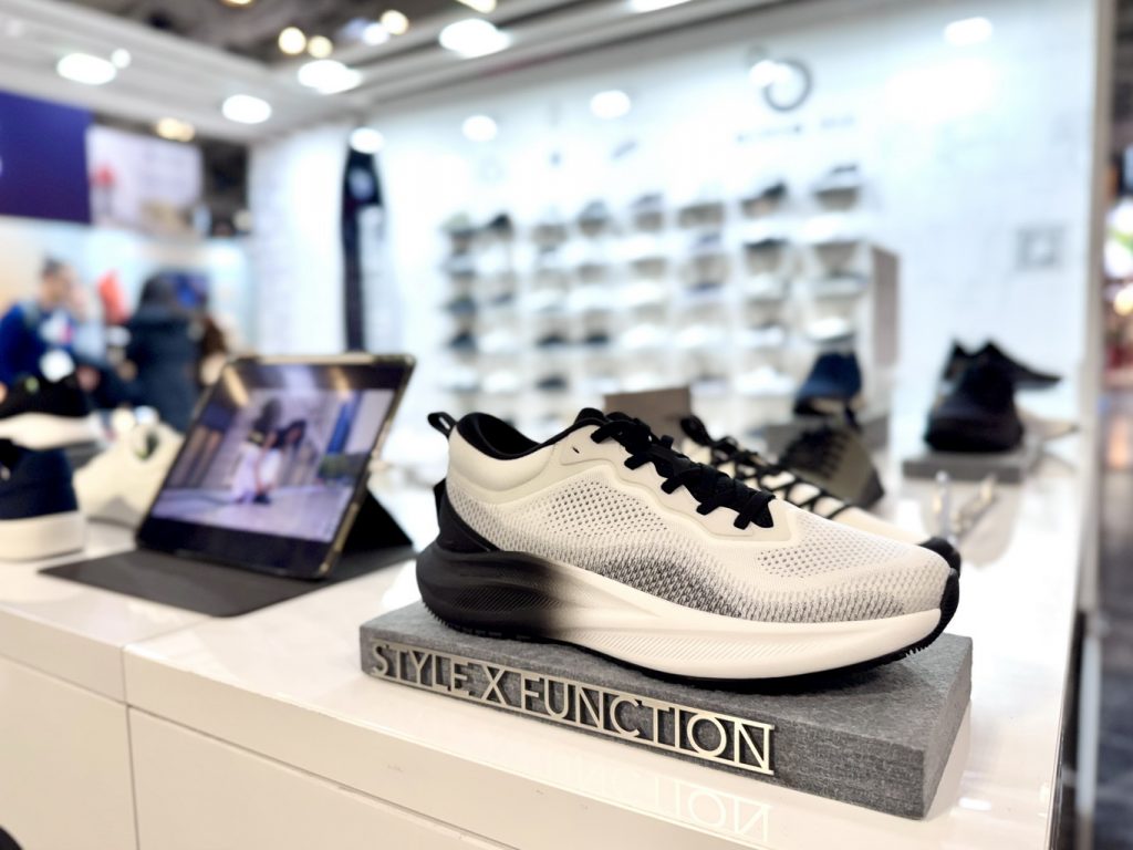 K-Trend Footwear Shines at ISPO Munich 2024 with OIVIO FIT – Ultimate City Shoes